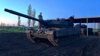უკრაინელებმა გერმანული Leopard-2A6 ტანკები რუსული T-62 ტანკების წინააღმდეგ გამოსცადეს.