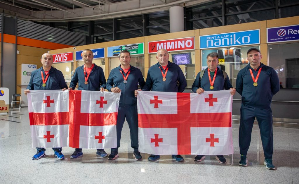 506031296_1253173626808418_463046272943540316_n