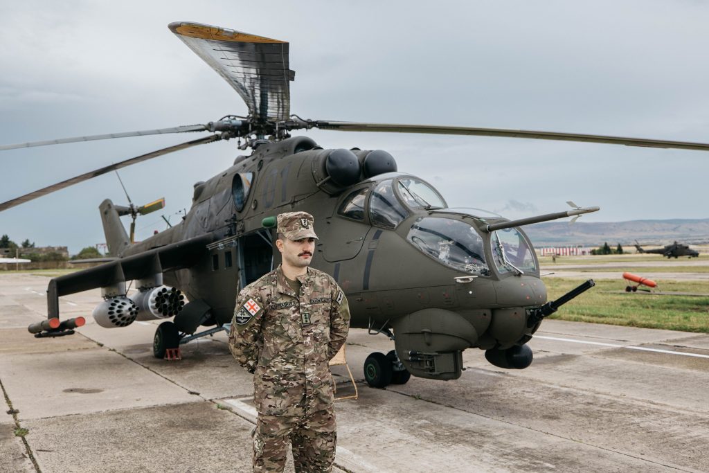 549898747_1249667686960750_6112582331644036833_n