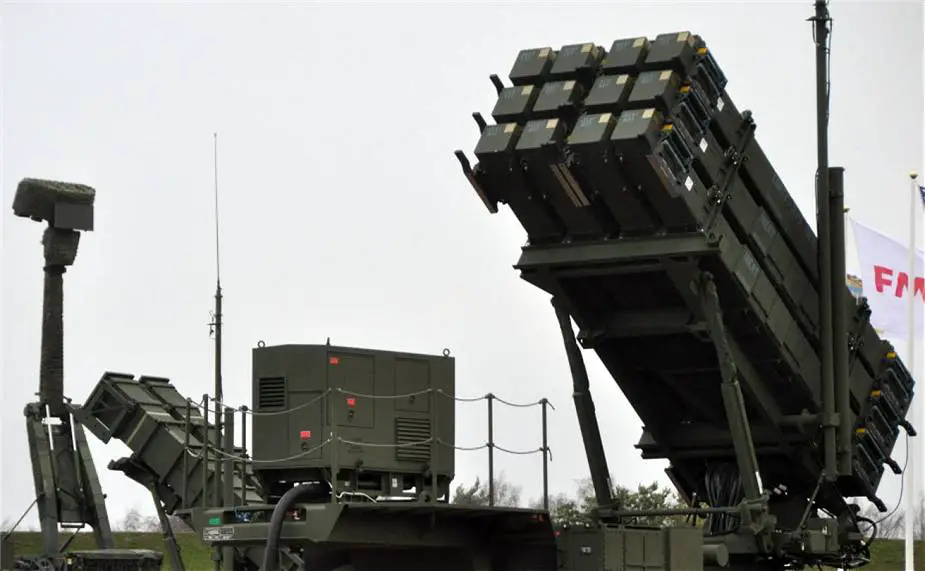 Sweden_officially_introduces_US_Patriot_PCA-3_MSE_air_defense_missile_system_into_service_925_001