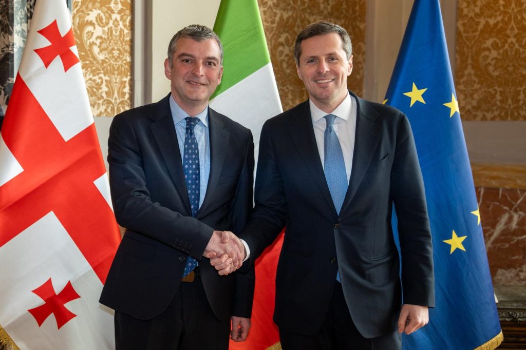 636690085_1472684851523960_7166981179326702571_n