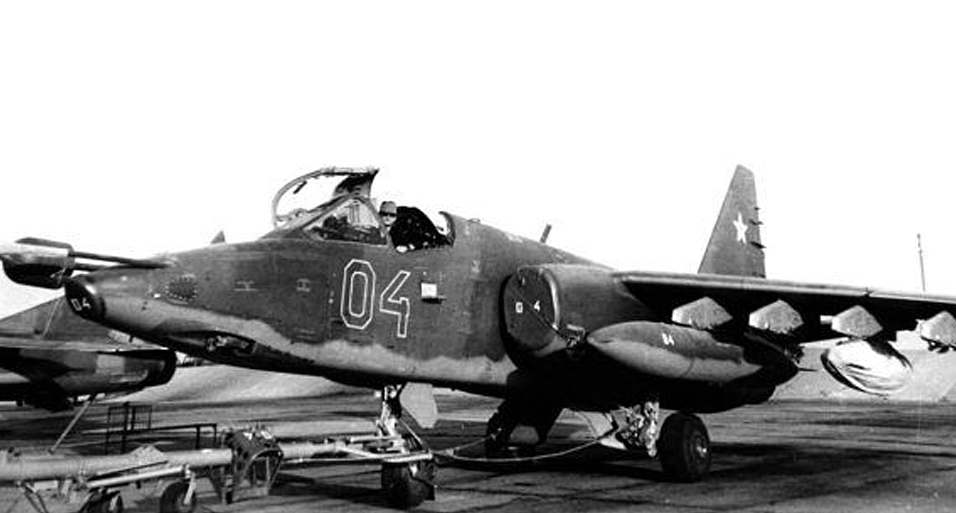 Су-25-одного-из-первых-выпусков-перед-отправкой-в-Афганистан